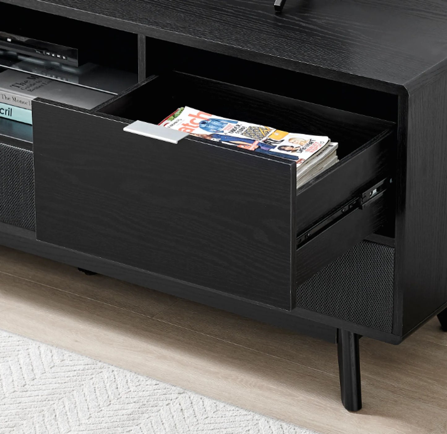 Larsen TV Stand